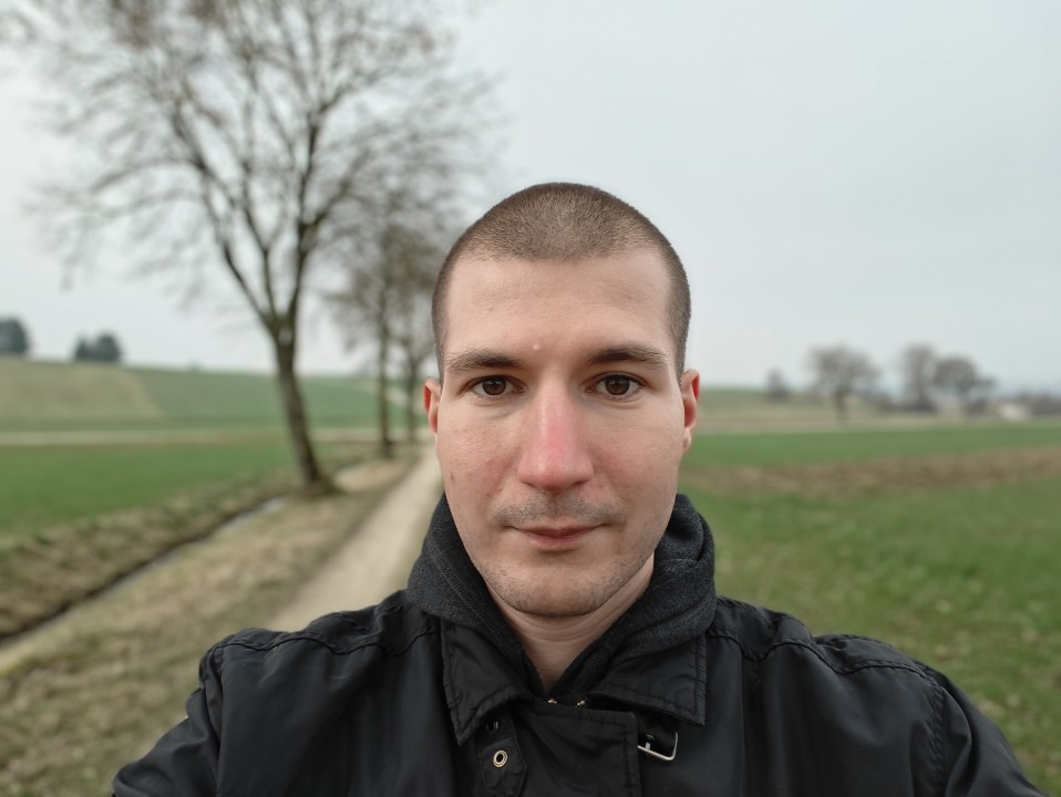 OnePlus 12 Frontkamera