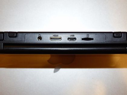 gpd-xd-review-design5