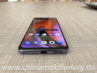 OnePlus Nord 2 Display