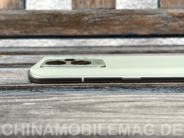 Realme GT 2 Pro Paper Green