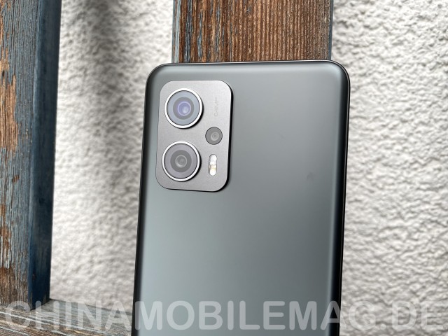 Poco X4 GT Poco X4 GT