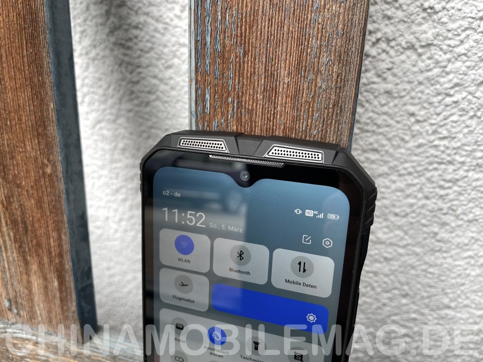 Doogee S100 Display