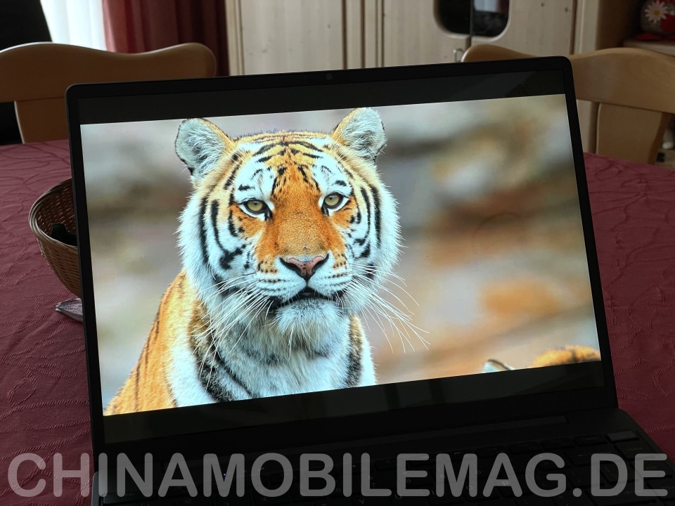 Chuwi CoreBook X 12450H Display