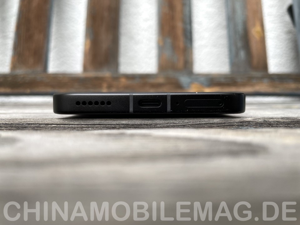 Poco F7