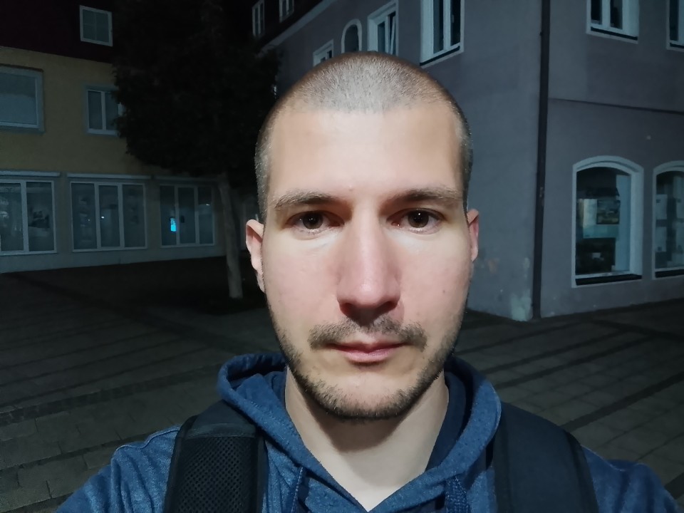Lagenio A11 Pro Frontkamera