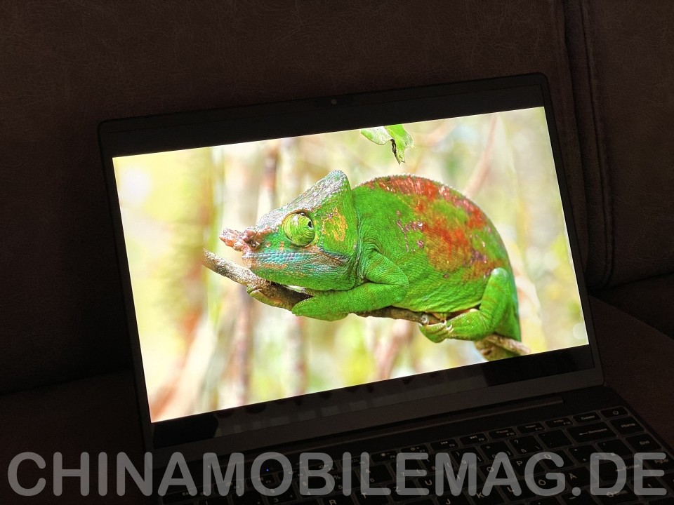 Chuwi CoreBook X 7430U Display