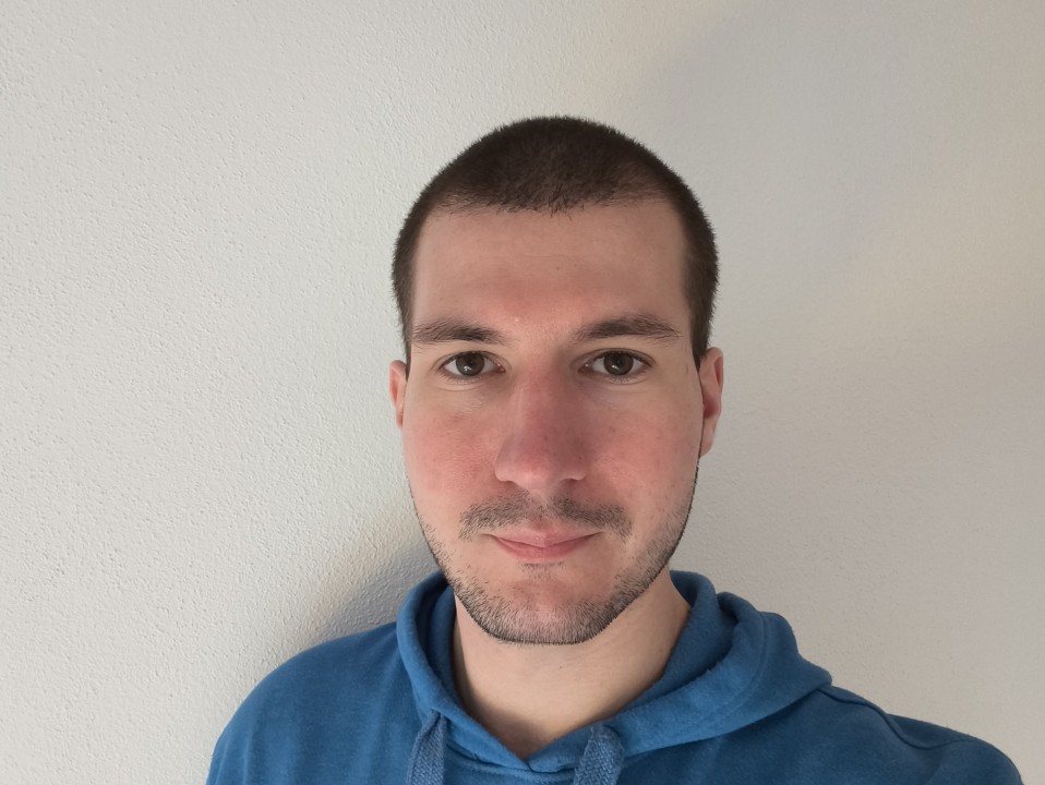 Xiaomi 15T Pro Frontkamera