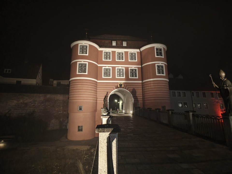 Xiaomi 17 Pro Kamera Ultrawide Nacht