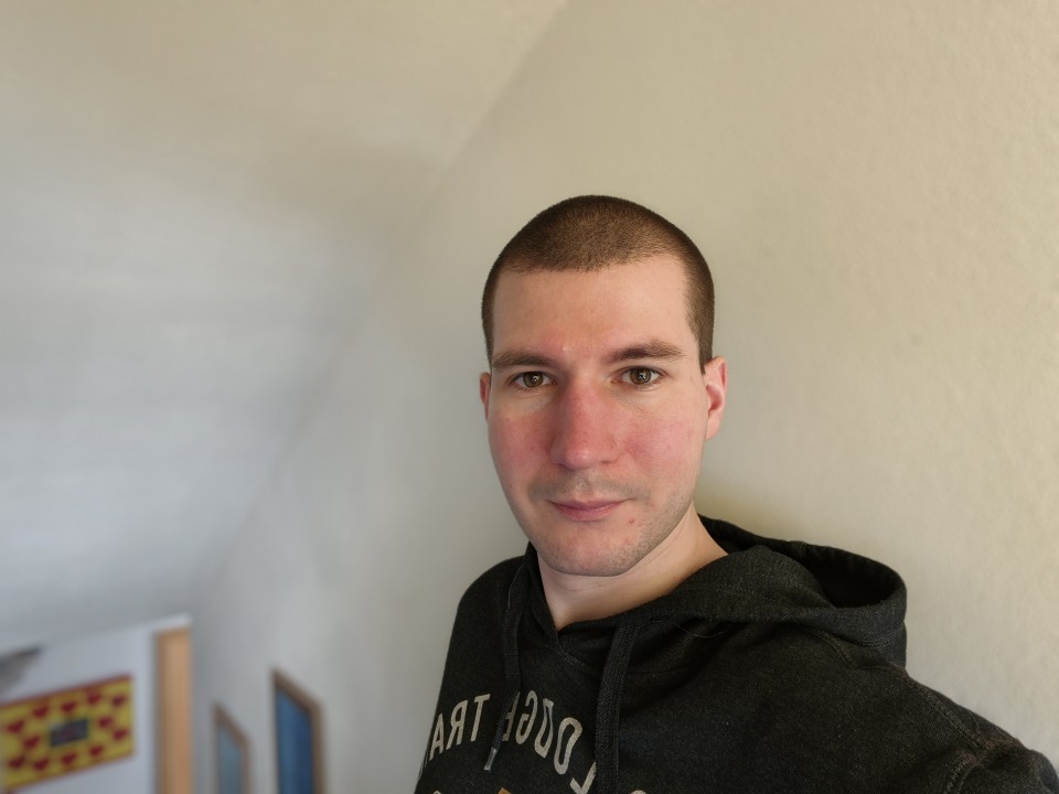 Oppo Find X9 Pro Frontkamera