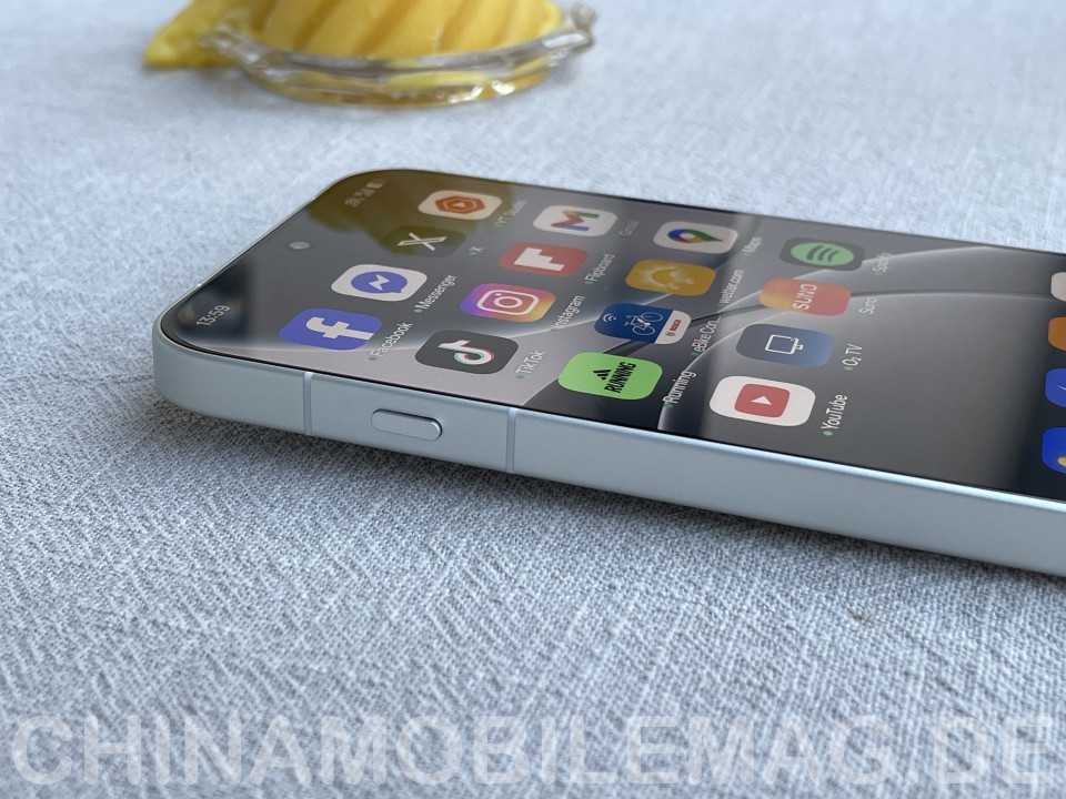 Oppo Find X9 Pro Display