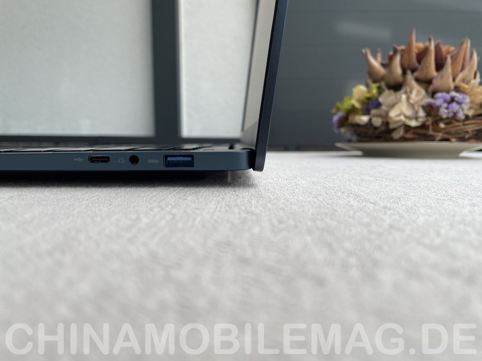 Chuwi CoreBook Air Anschlüsse