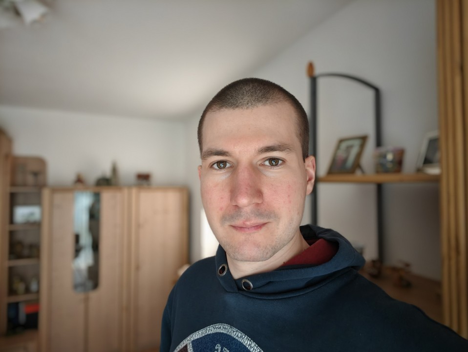 OnePlus 15 Frontkamera