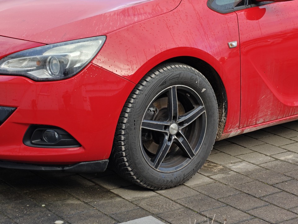 OnePlus 15 Kamera Tele Tag 12MP