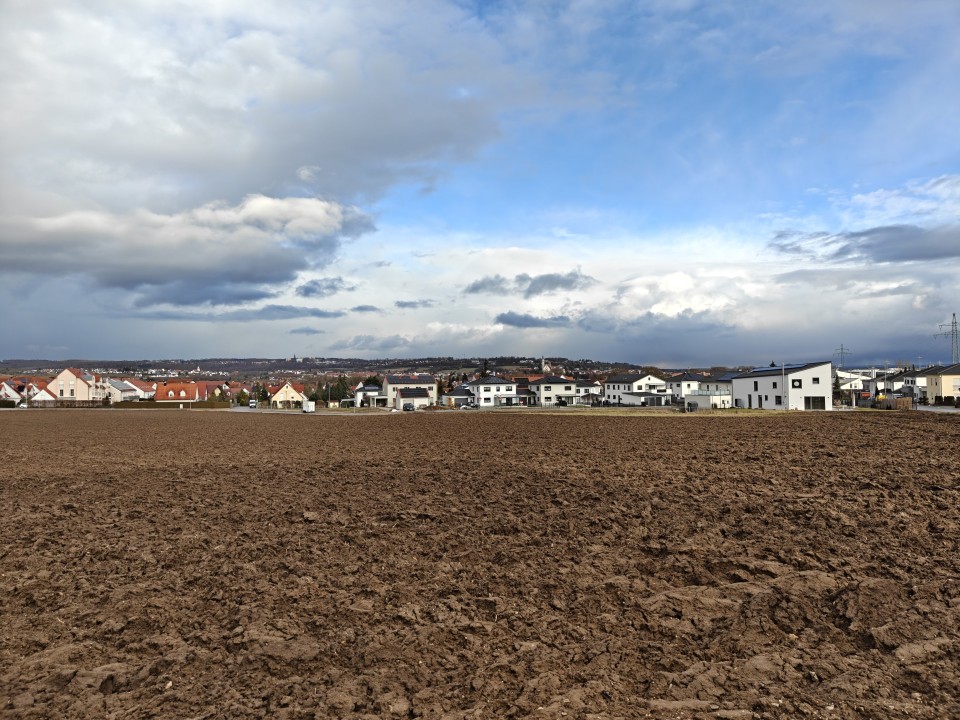 OnePlus 15 Kamera Haupt Tag 12MP