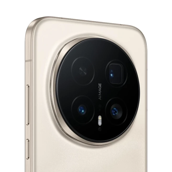 Honor Magic 8 Pro in Sunrise Gold