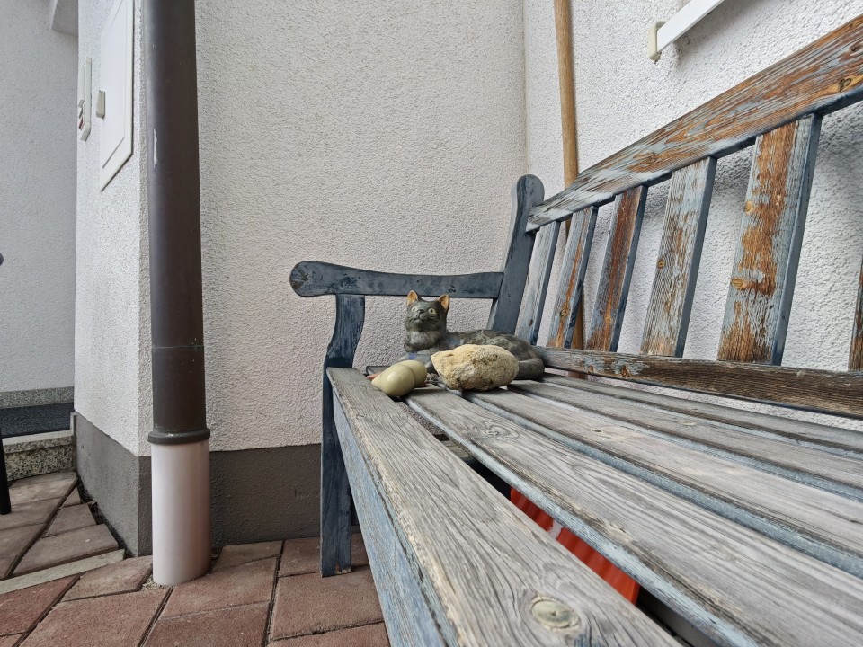 Poco F8 Ultra Kamera Ultrawide 12MP Standard