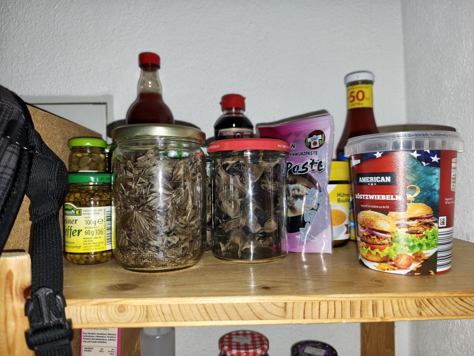 Poco F8 Ultra Kamera Haupt Blitz