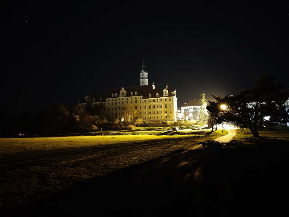 Poco F8 Ultra Kamera Haupt Langzeitbelichtung