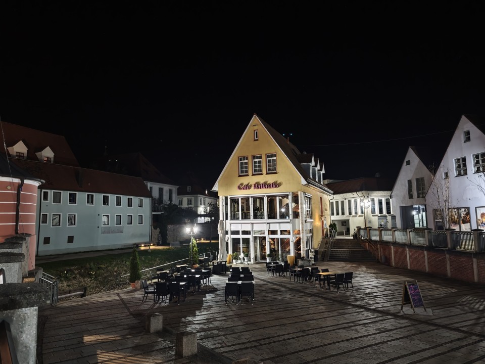 Poco F8 Ultra Kamera Haupt Nacht