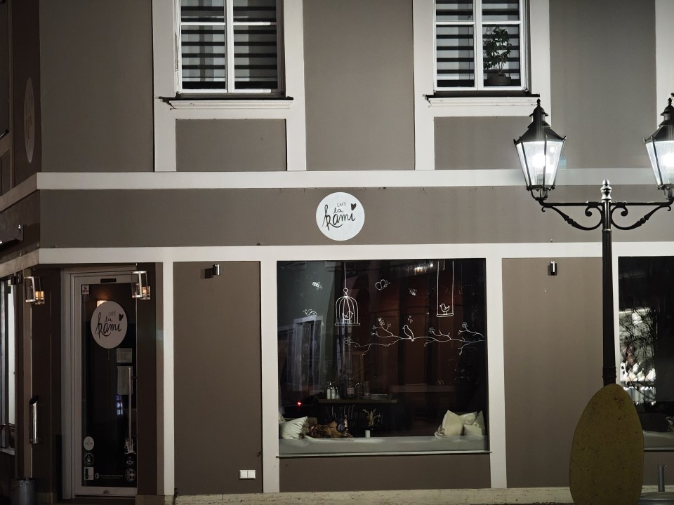 Poco F8 Ultra Kamera Tele Nacht