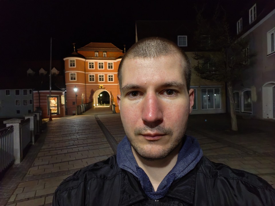 Honor Magic 8 Pro Air Frontkamera