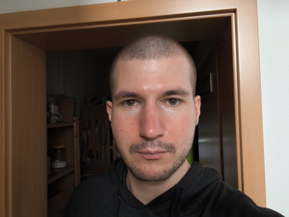 Poco X8 Pro Frontkamera