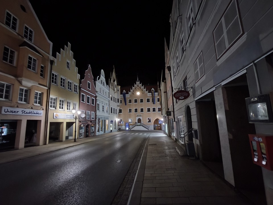 Poco X8 Pro Max Kamera Ultrawide Nacht