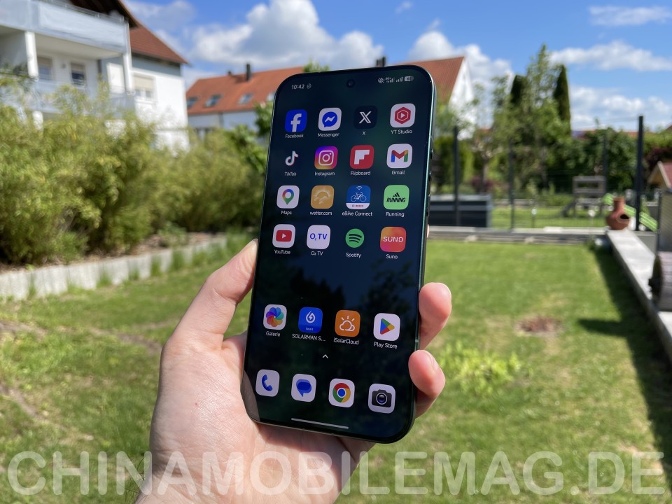 Xiaomi 17 Ultra Display