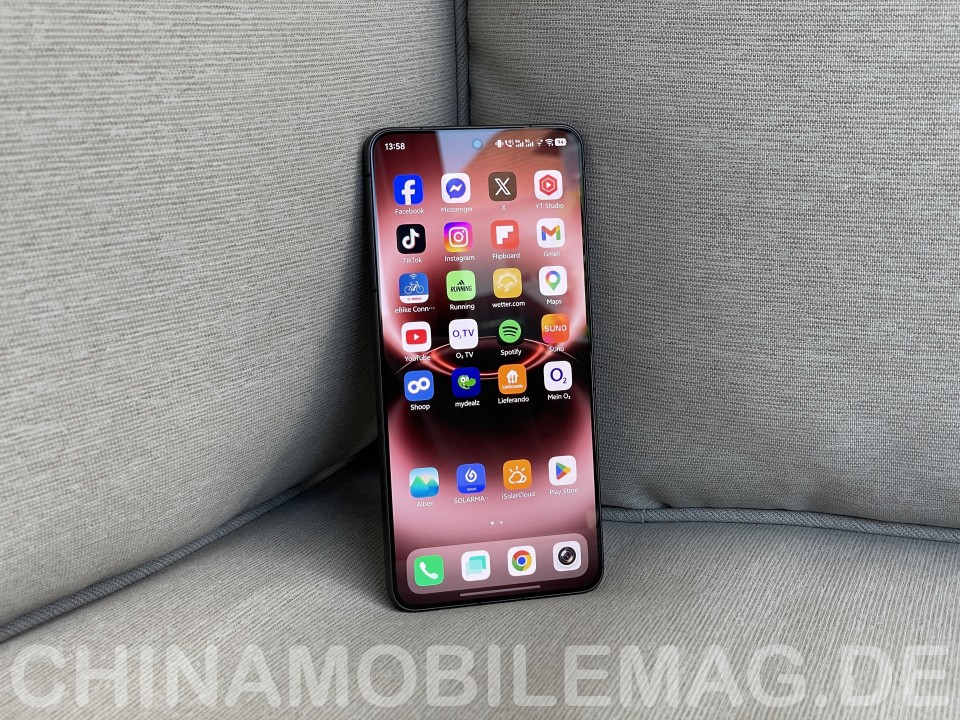 Vivo X300 Ultra Display