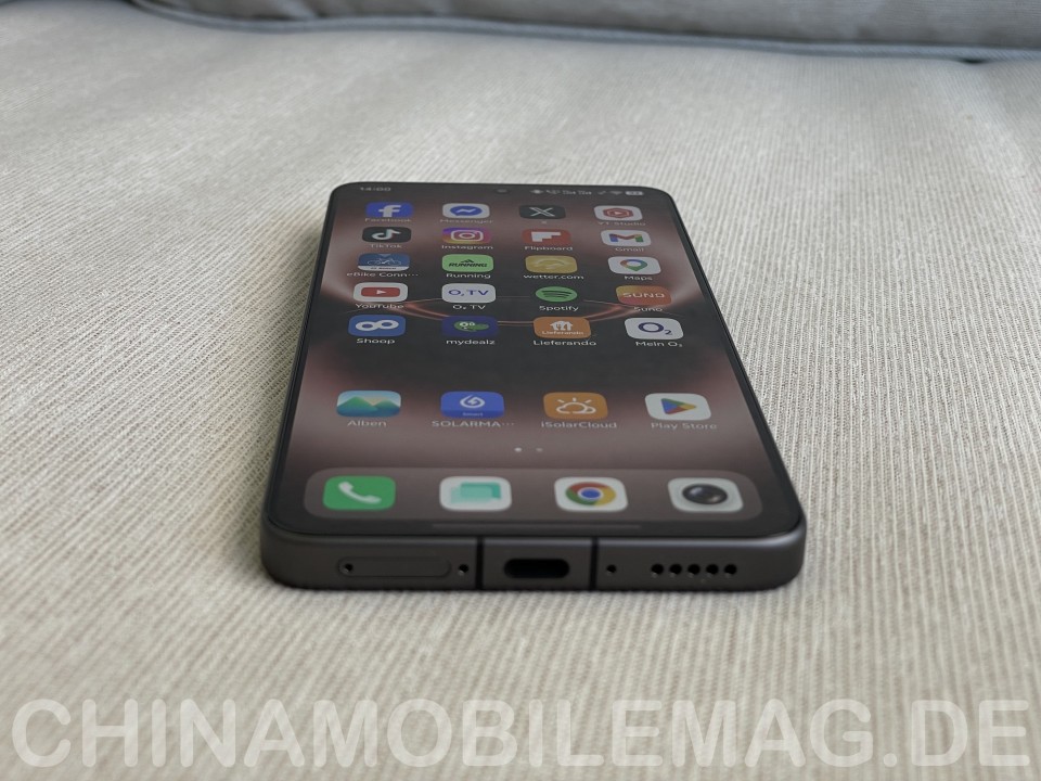 Vivo X300 Ultra Display