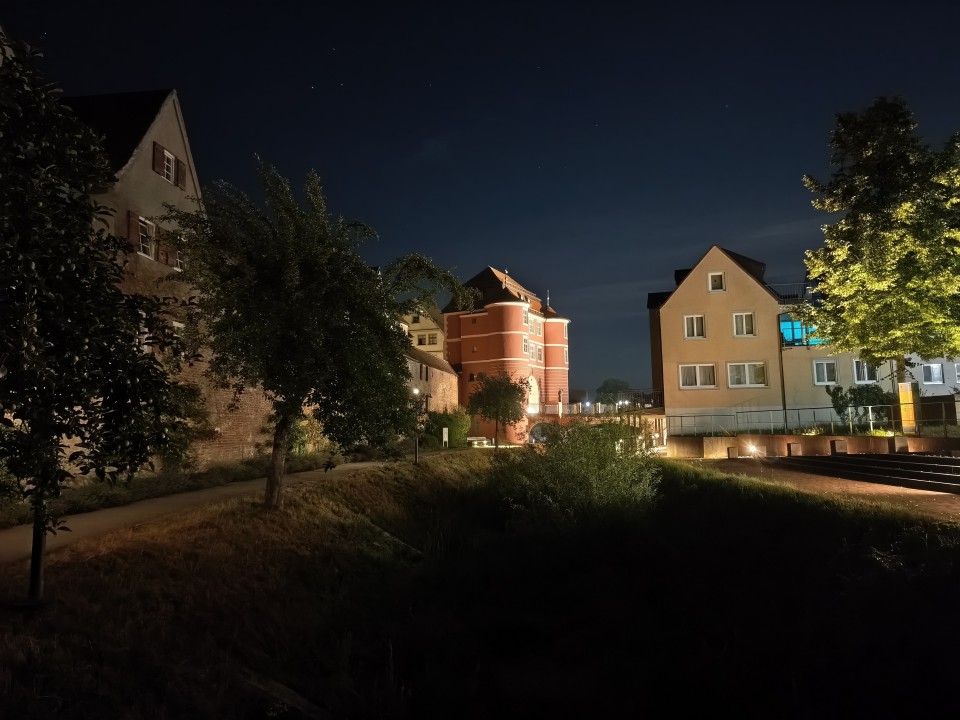 Xiaomi 17T Kamera Haupt Nacht
