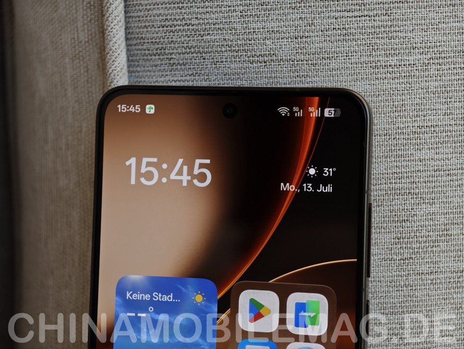 Oppo Find X9 Ultra Display