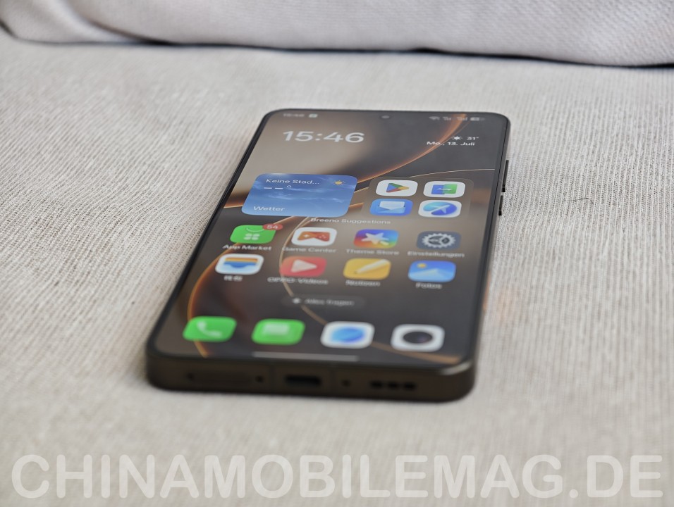 Oppo Find X9 Ultra Display