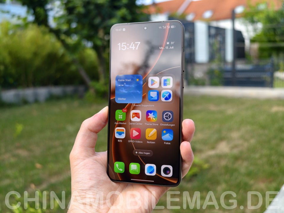 Oppo Find X9 Ultra Display
