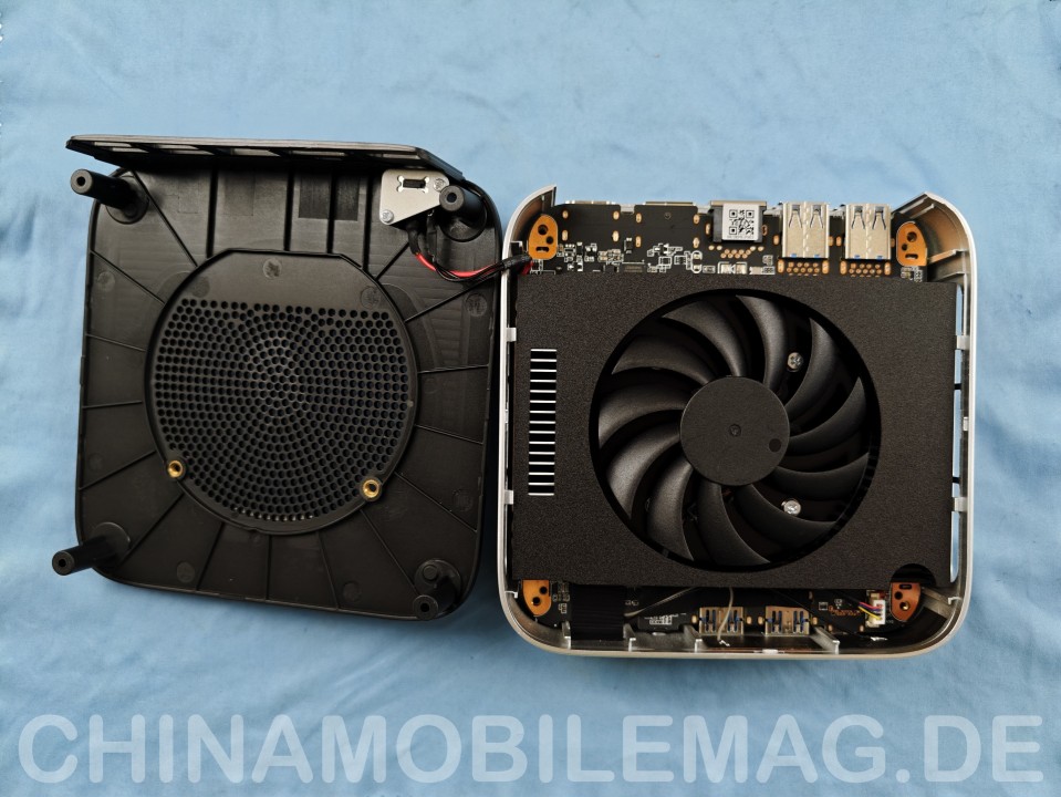 Acemagic M1 7735HS Teardown