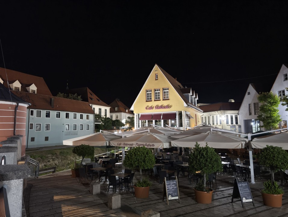 Vivo X Fold 6 Kamera Test Haupt Nacht