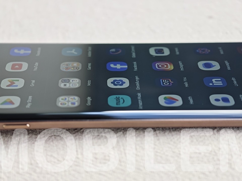 Motorola Edge 70 Pro Display