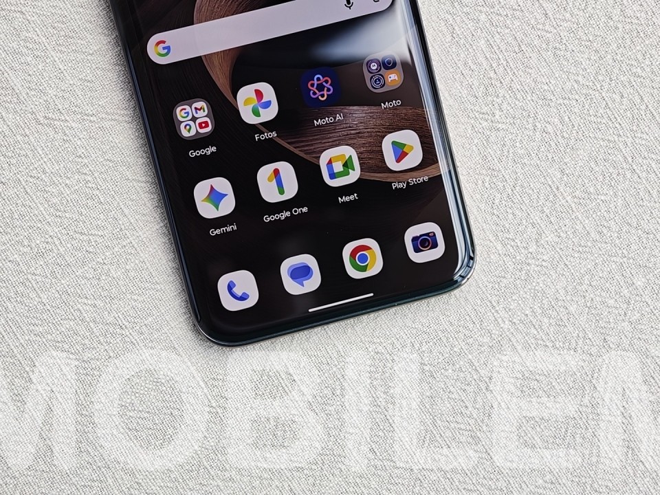 Motorola Edge 70 Pro Display