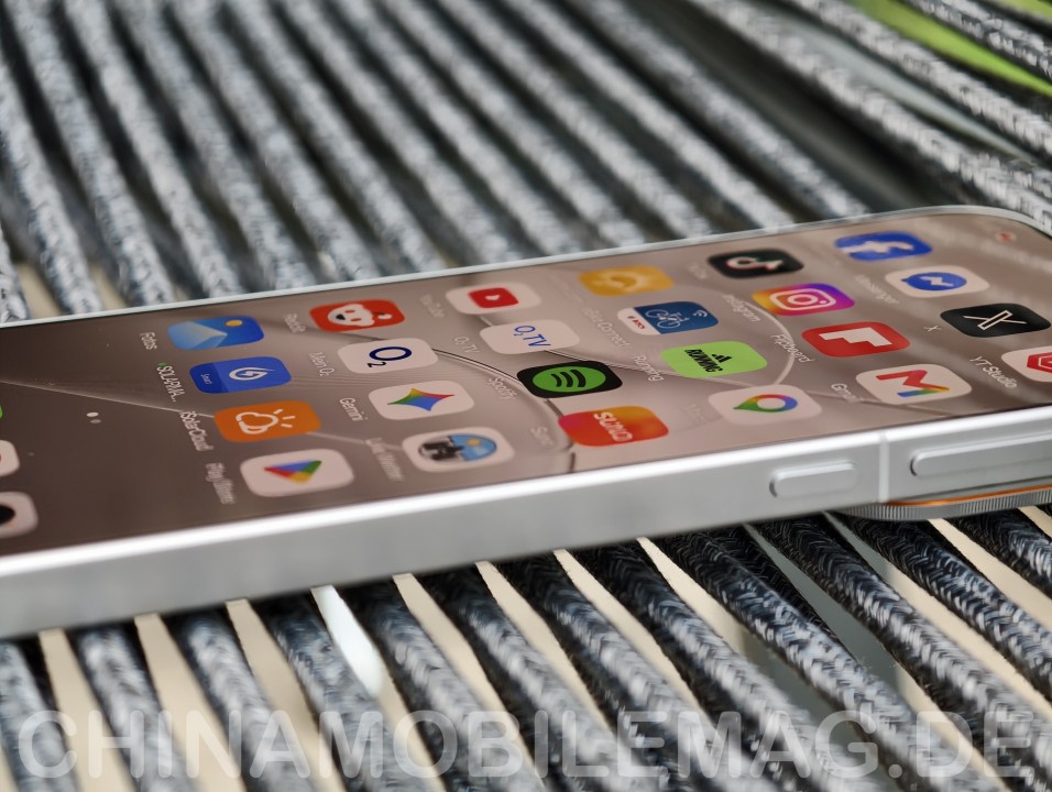 Oppo Find X10 Pro Max Display
