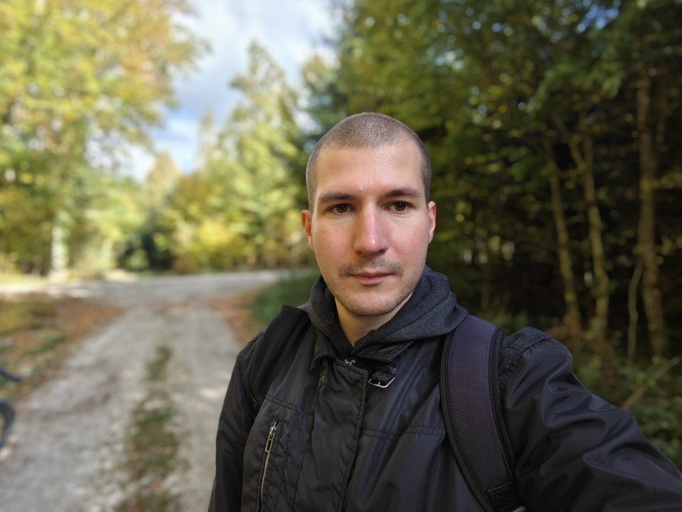 OnePlus 16 Frontkamera